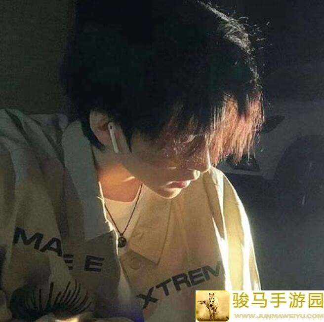 鸣潮声骸玩法解析！全方位攻略，帮你掌握最强搭配和通关技巧！